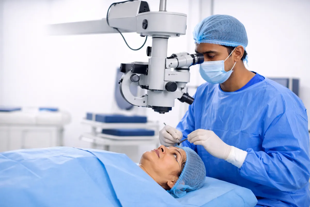 Surgeon Performing Cataract Surgery at A B Eye Institute Patna